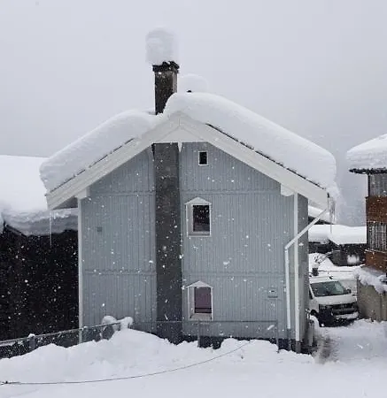 Casa Cuschina - Mit Sauna In Der Schoenen Surselva Сasa de vacaciones Dardin
