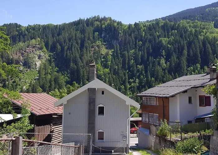 Casa Cuschina - Mit Sauna In Der Schoenen Surselva *