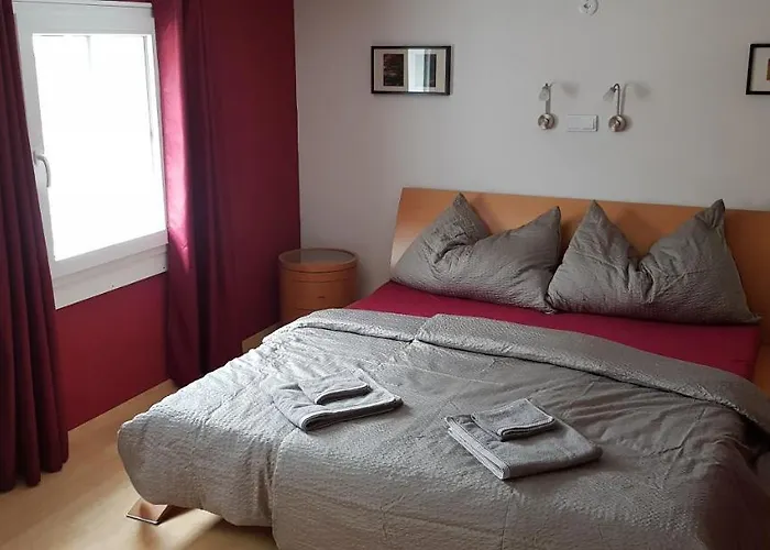 Casa Cuschina - Mit Sauna In Der Schoenen Surselva Dardin