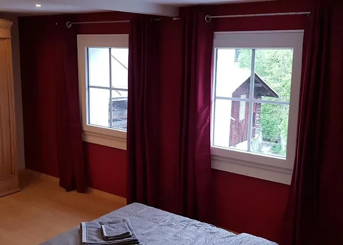 Casa de Férias Casa Cuschina - Mit Sauna In Der Schoenen Surselva Dardin